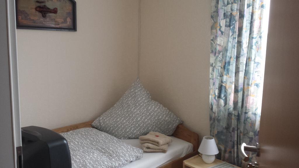 Edemissener Gaestezimmer Πάινε Εξωτερικό φωτογραφία